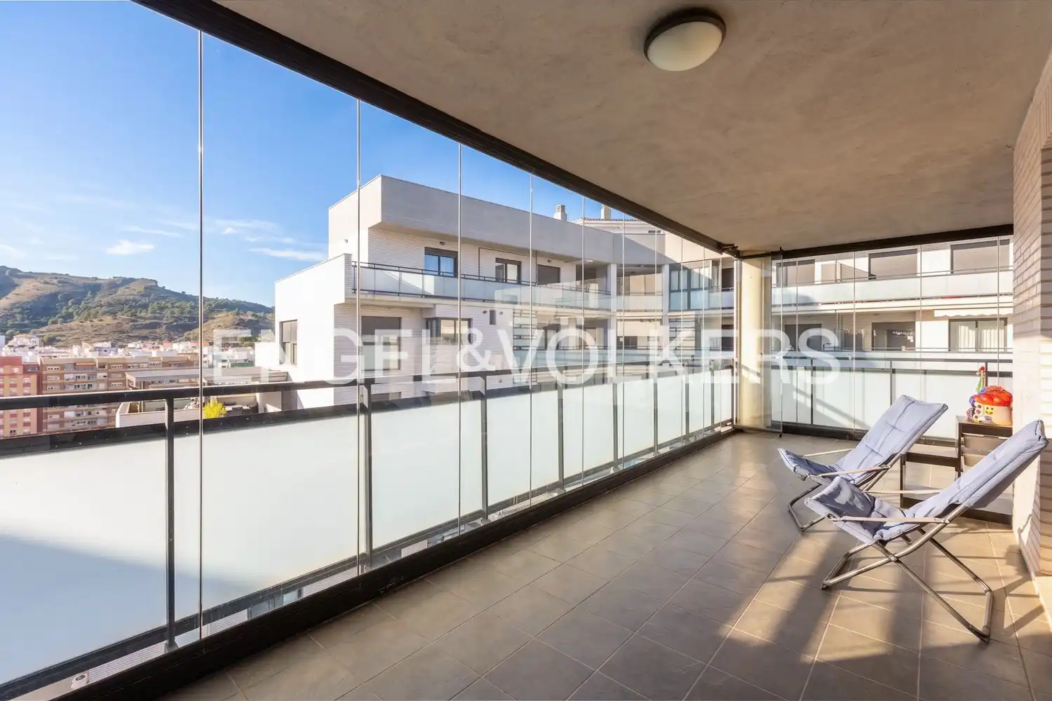 Terrasse von Wohnung zur Miete in Sagunto / Sagunt mit Klimaanlage, Heizung und Privatgarten