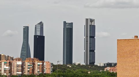 Foto 4 de Piso en venta en Valdezarza, Madrid Capital
