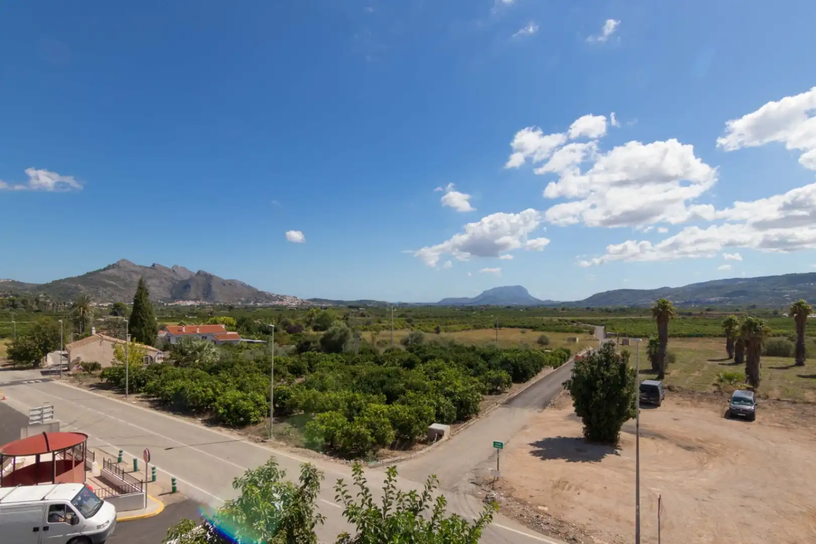 Exterior view of Buildings for sale in Tormos