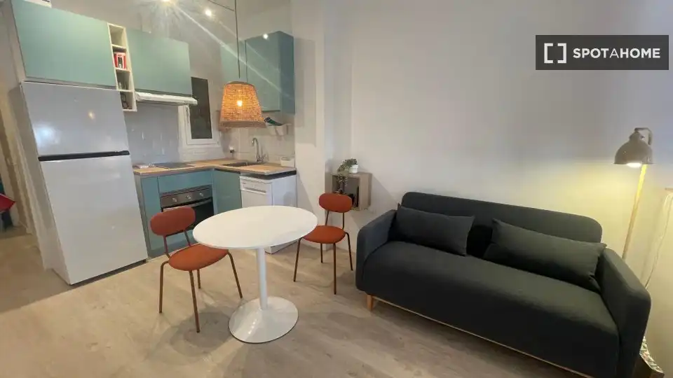 Habitació a La Maternitat i Sant Ramon