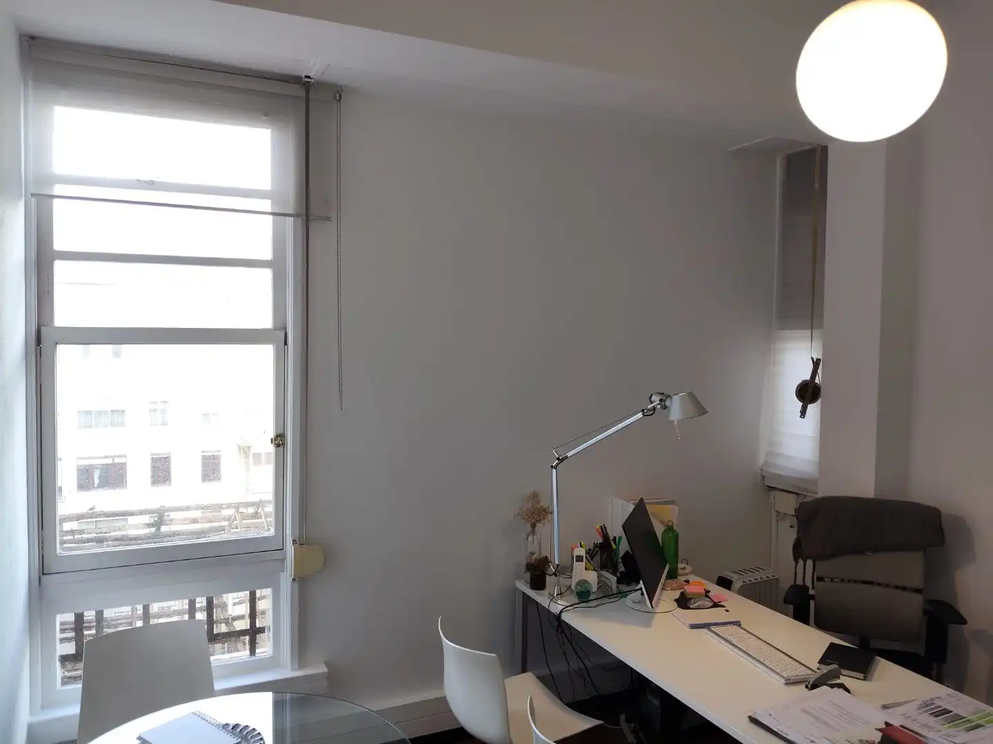 Büro zur Miete in A Coruña Capital  mit Möbliert