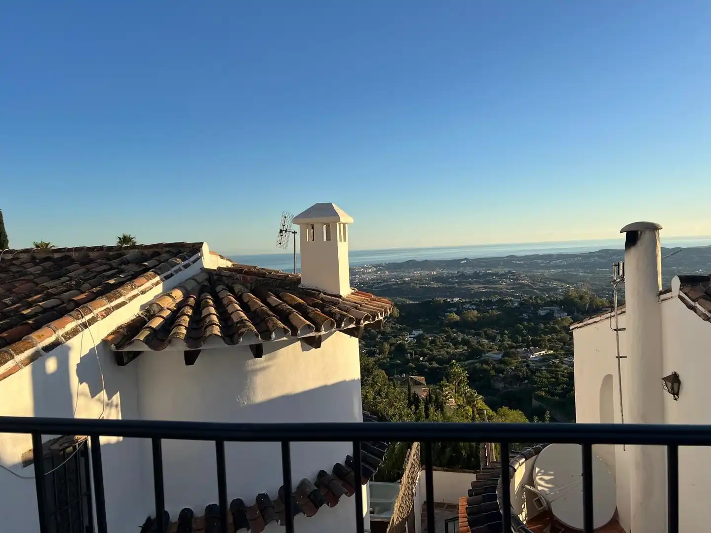 Vista exterior de Dúplex en venta en Mijas con Aire acondicionado y Amueblado