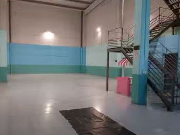 Nave industrial en venta en La Paz