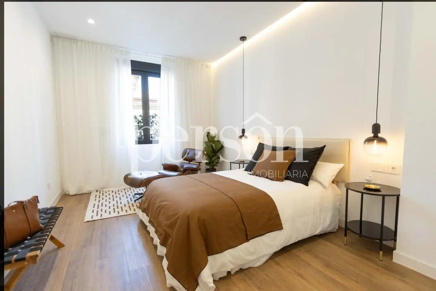 Dormitori de Pis en venda en Valencia amb Aire condicionat, Parquet i Moblat