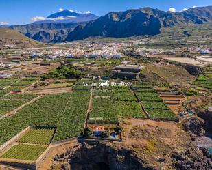 Vista exterior de Casa o xalet en venda en Buenavista del Norte amb Calefacció, Jardí privat i Terrassa