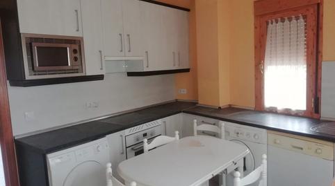 Foto 5 de Casa adosada en venta en C/ Iglesia, Martín de Yeltes, Salamanca