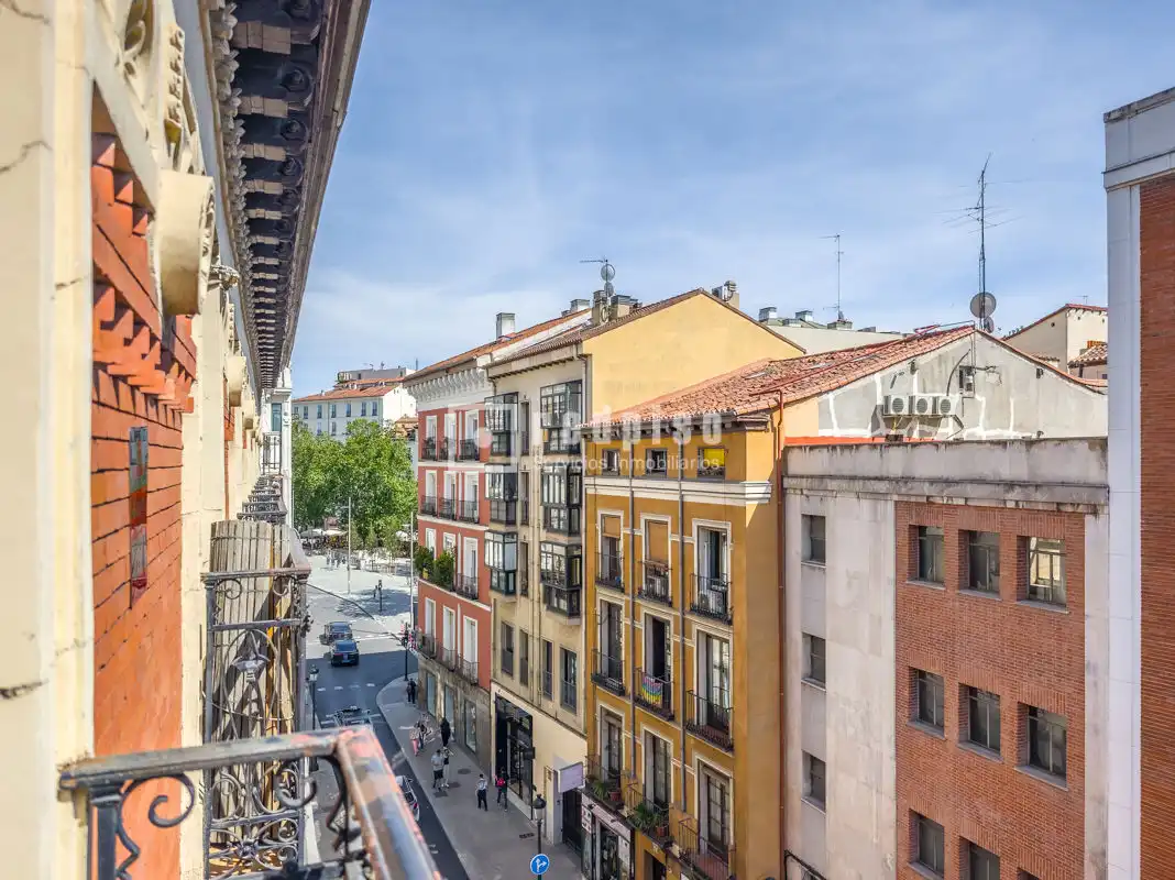 Vista exterior de Piso en venta en Madrid con Aire acondicionado, Calefacción y Parquet