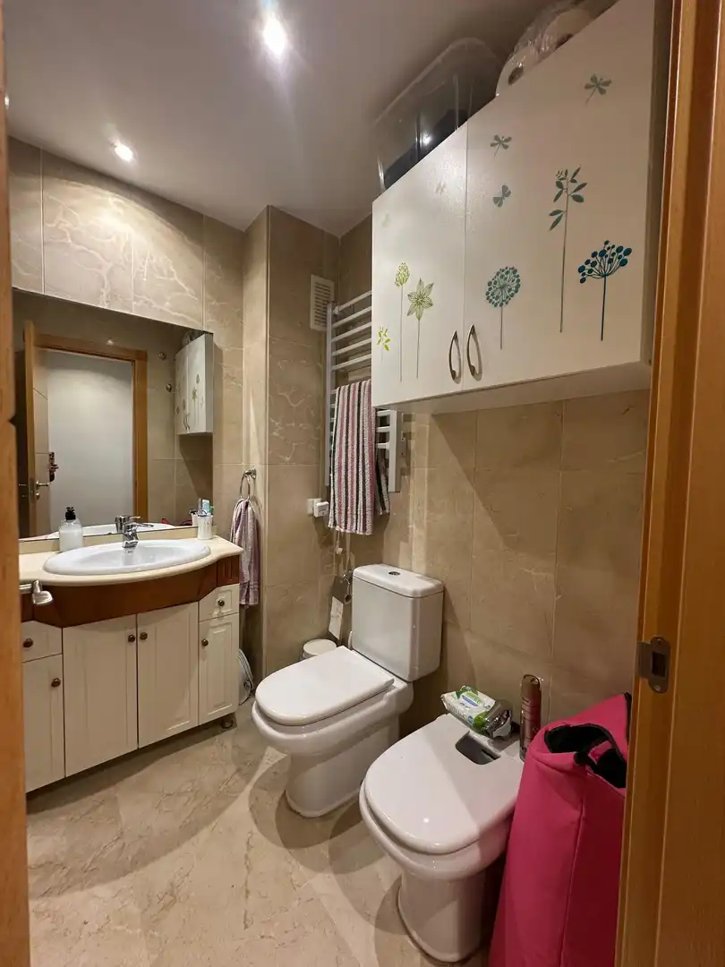 Badezimmer von Wohnungen zum Verkauf in Benalmádena mit Klimaanlage, Heizung und Terrasse