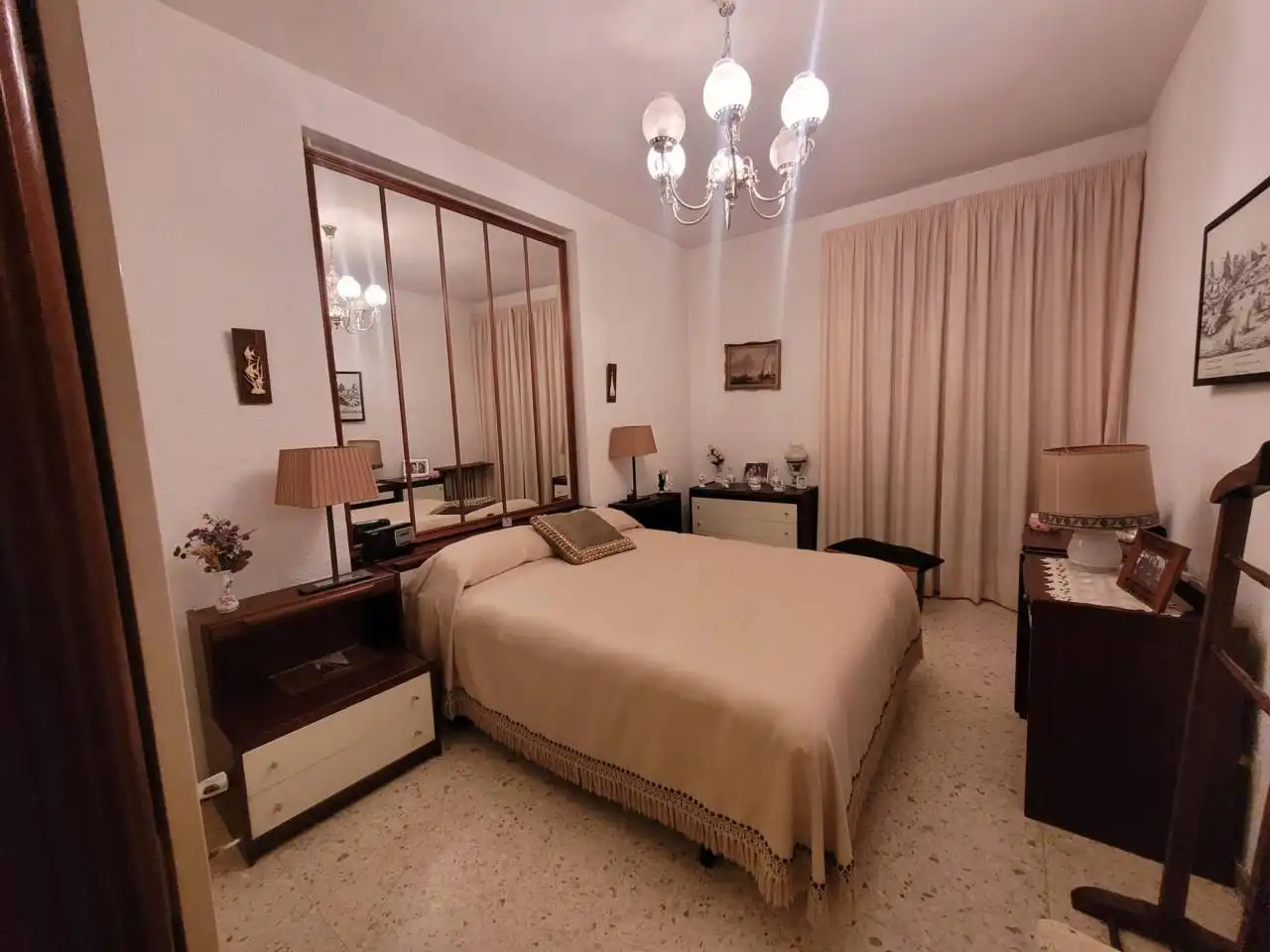 Habitación de Piso en venta en Baza con Calefacción y Trastero