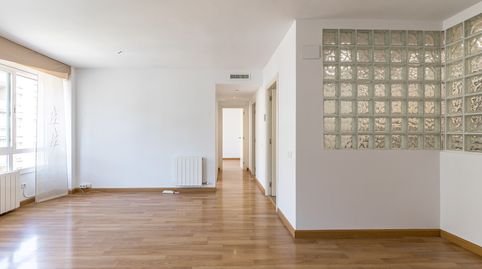 Foto 3 de Piso en venta en Molins de Rei, Barcelona