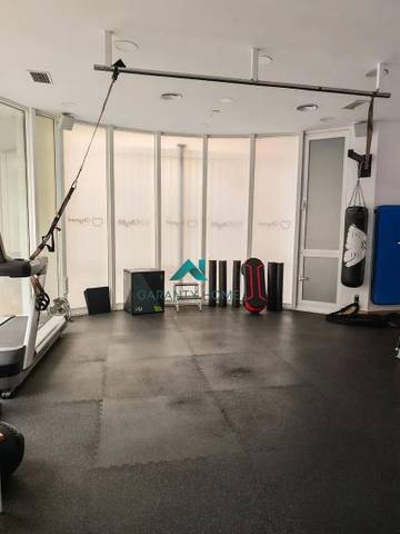 Local comercial en Alquiler en La Calzada - La Florida