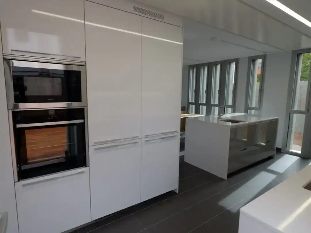 Cuina de Casa o xalet en venda en  Madrid Capital amb Balcó