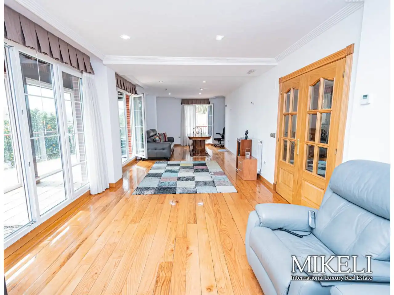 Sala de estar de Casa o chalet en venta en Piélagos con Aire acondicionado, Calefacción y Jardín privado