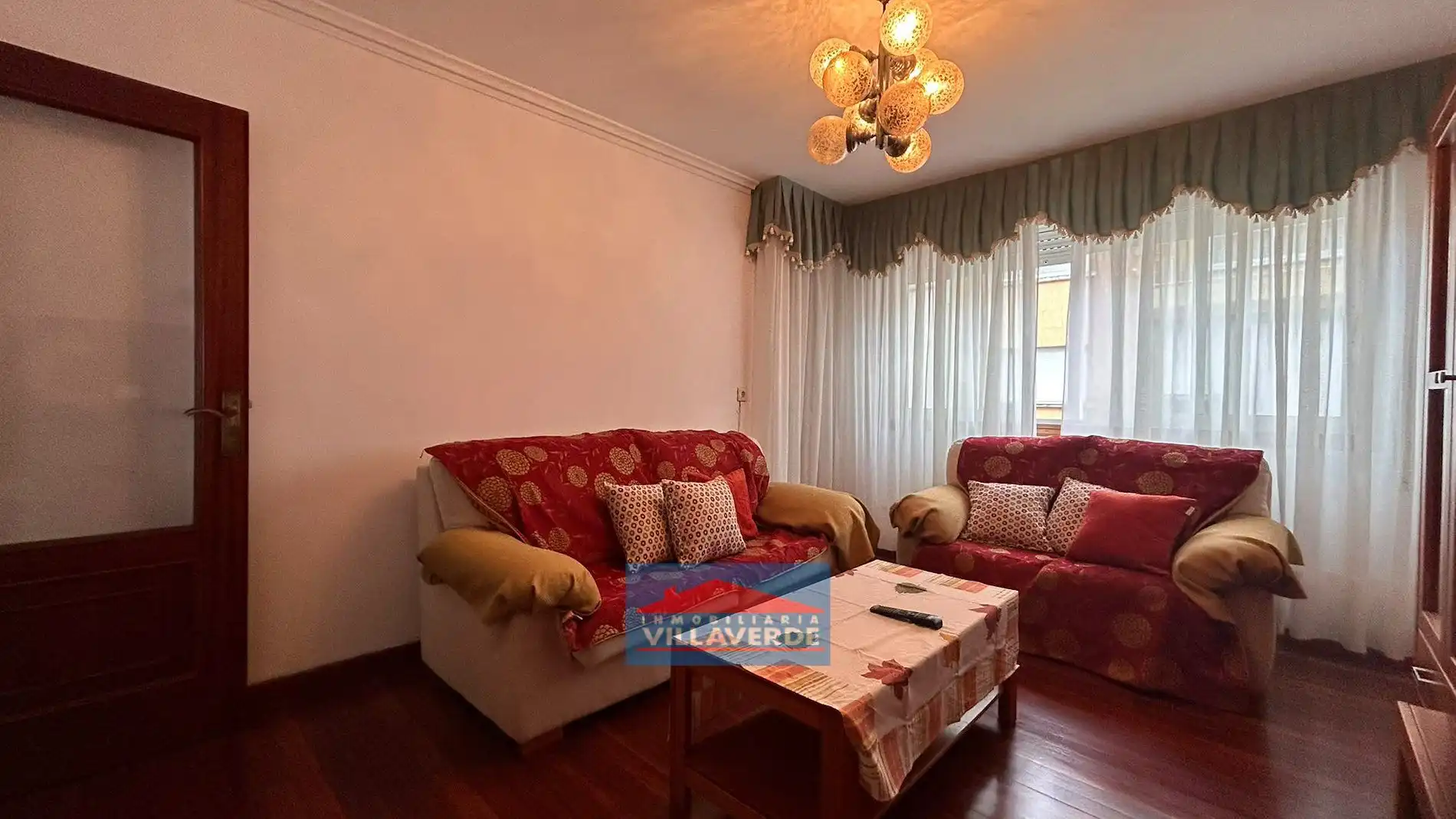 Living room of Flat for sale in Cangas   with Heating, Parquet flooring and Storage room