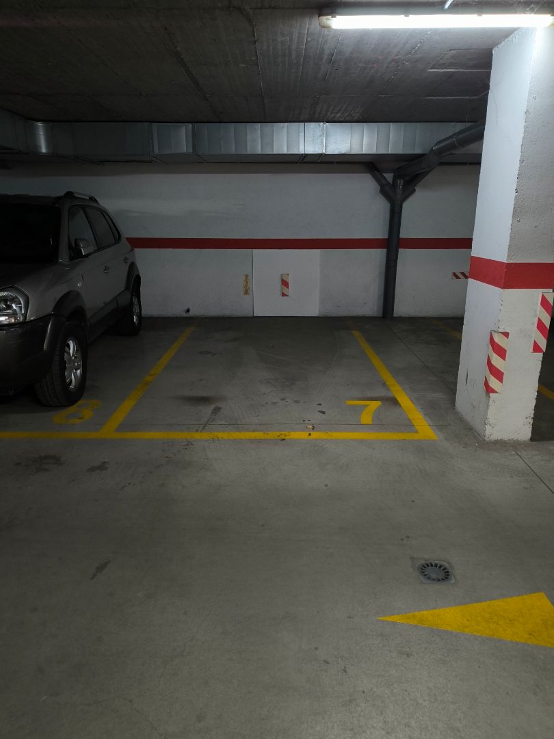 Parking of Garage to rent in  Madrid Capital
