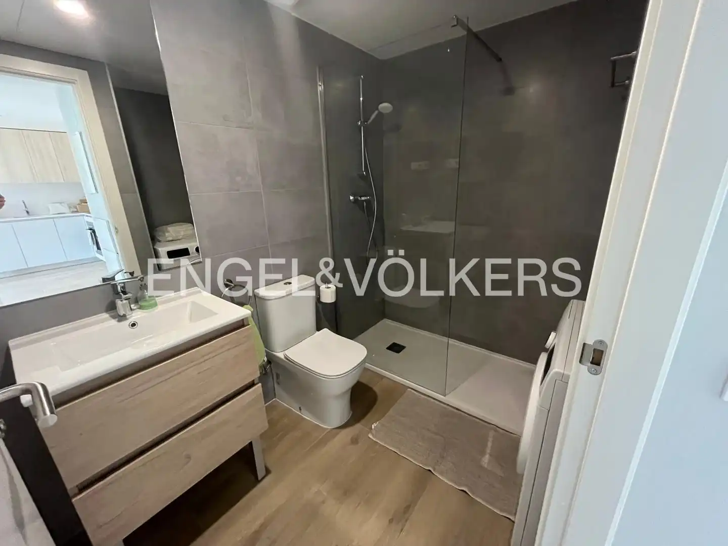Bathroom of Flat for rent in Madrid  with Heating
