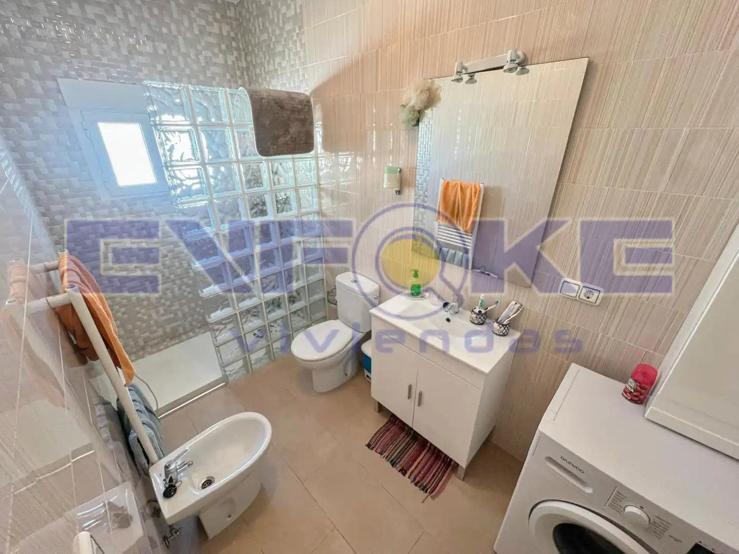 Baño de Casa o chalet en venta en Benquerencia de la Serena con Terraza, Trastero y Amueblado