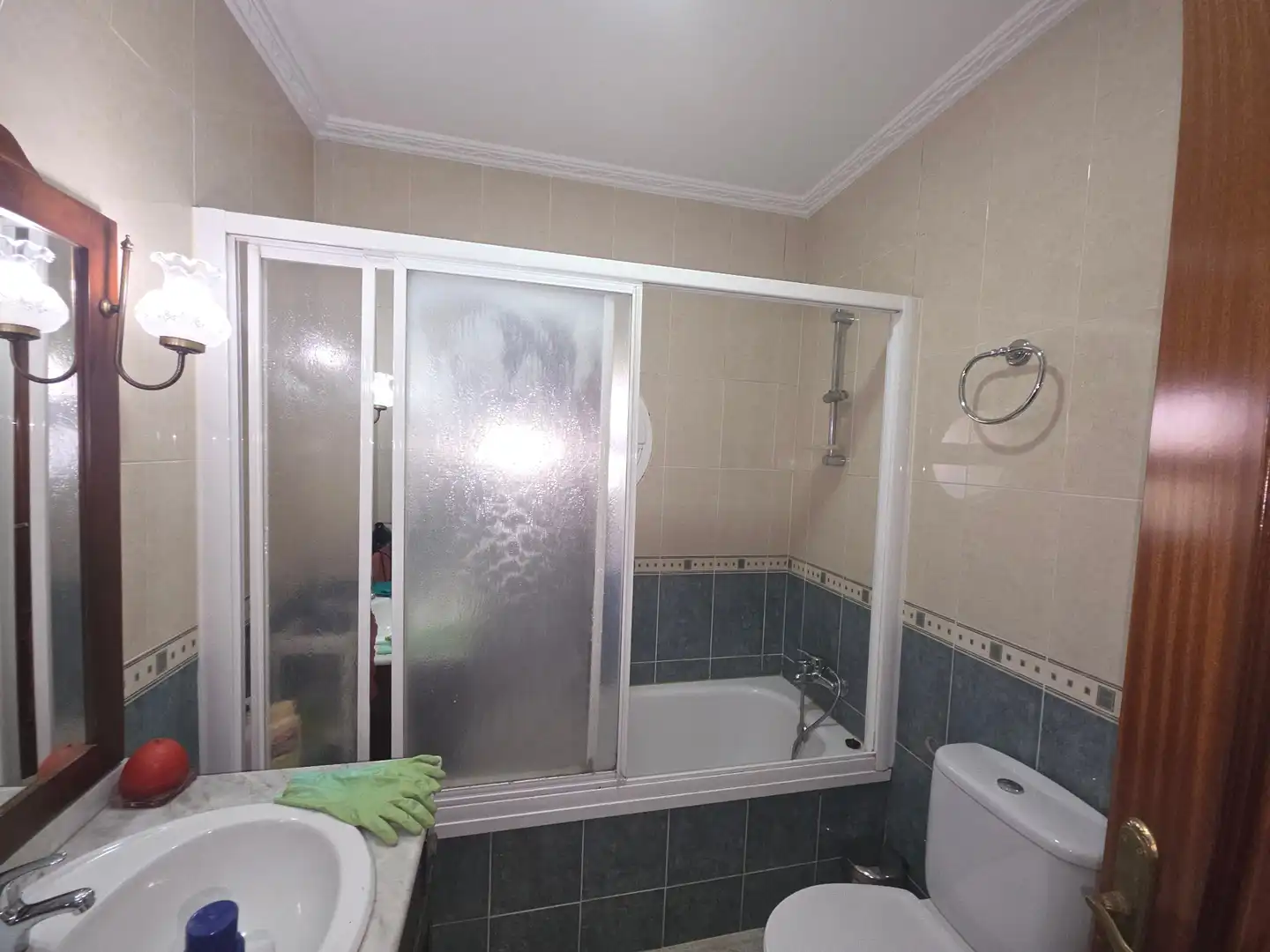 Baño de Casa o chalet en venta en Alcalá de Guadaira con Aire acondicionado, Calefacción y Jardín privado