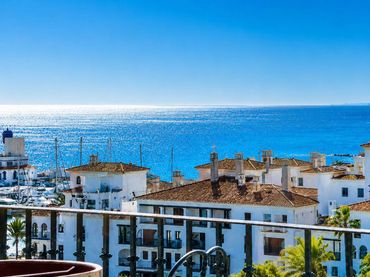 Penthouse mit Pool zum Verkauf in Urbanizacion Puerto Duquesa