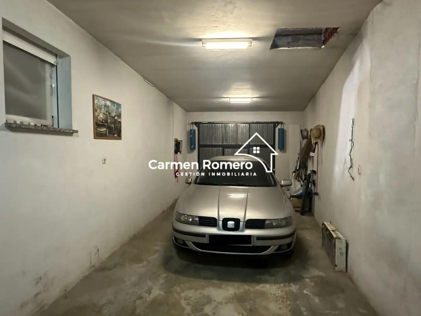 Aparcament de Casa o xalet en venda en Poveda de las Cintas amb Calefacció, Jardí privat i Terrassa