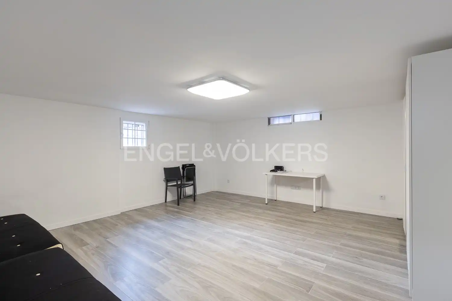 Houses for sale in L'Eliana  with Air Conditioner, Heating and Private garden