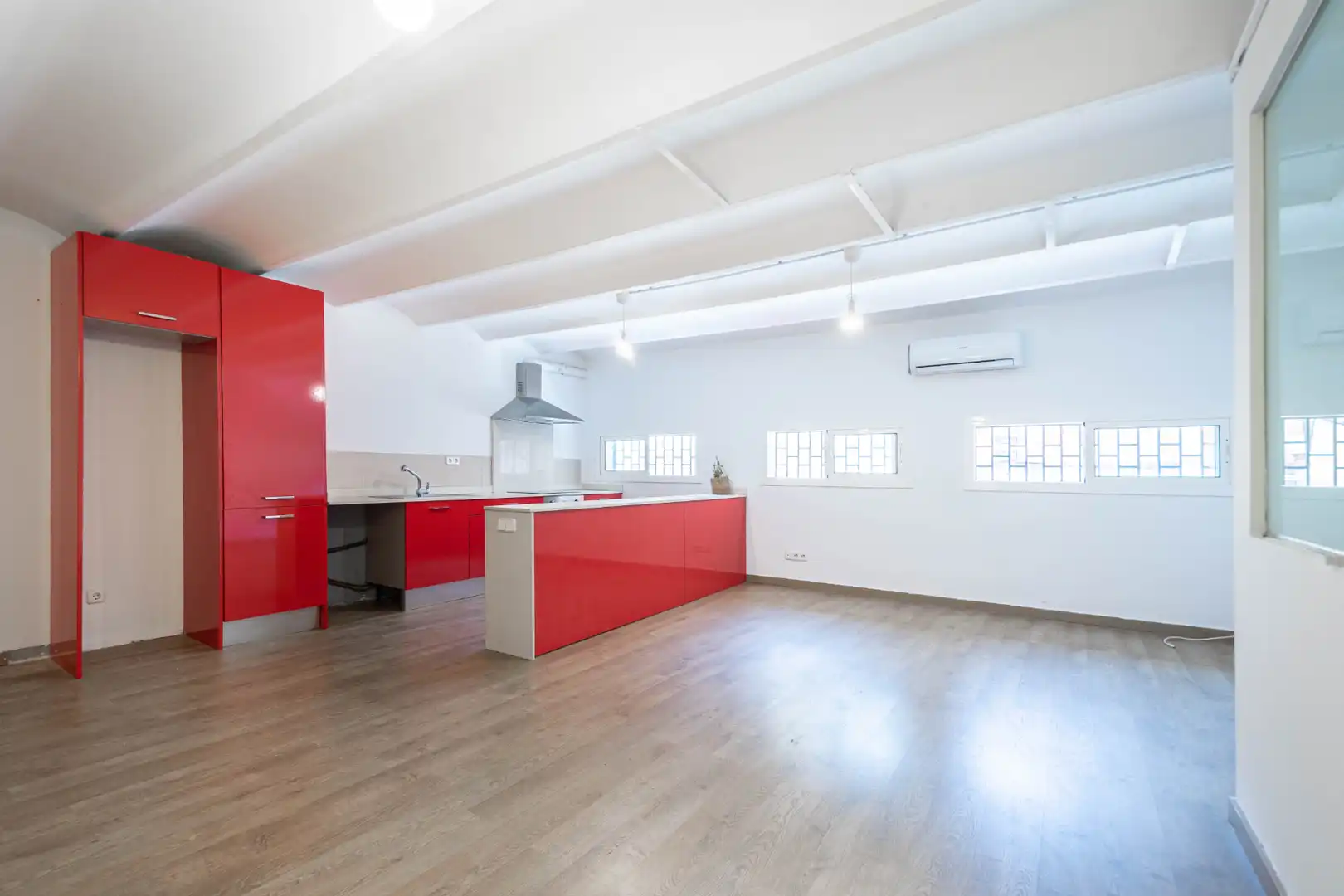 Cocina de Casa adosada en venta en Barcelona con Aire acondicionado, Calefacción y Parquet