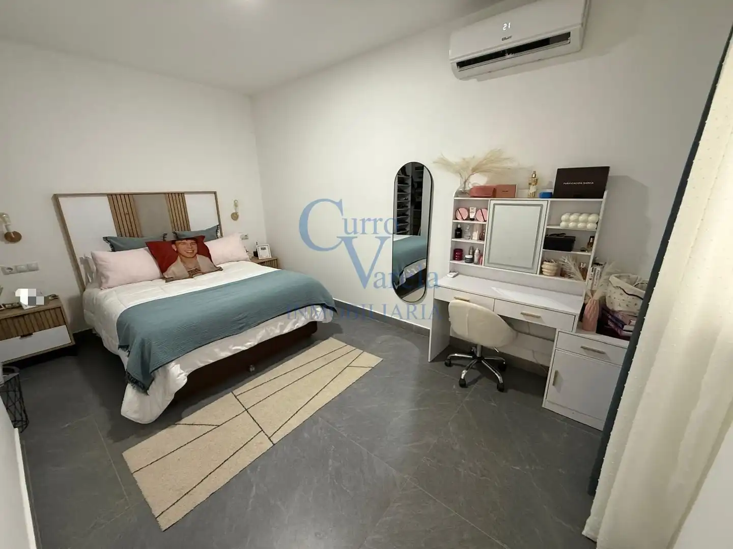 Habitación de Finca rústica en venta en Dos Hermanas con Aire acondicionado, Calefacción y Trastero