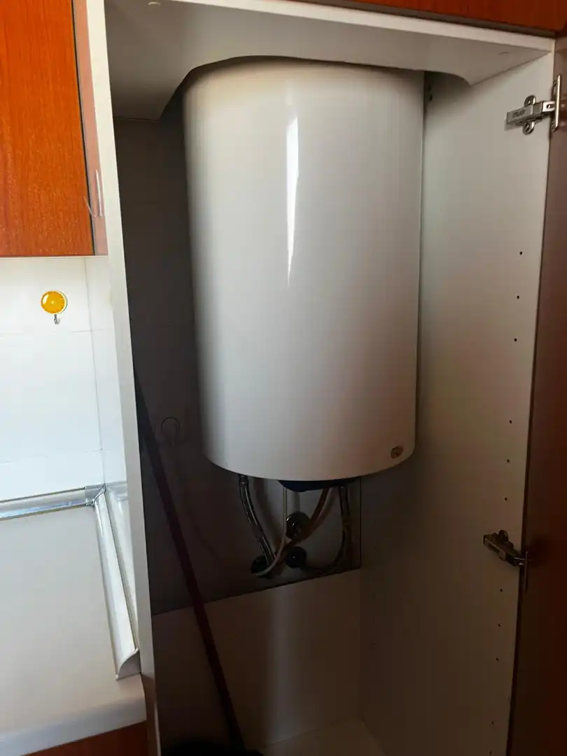Bathroom of Flat for sale in El Álamo, Madrid