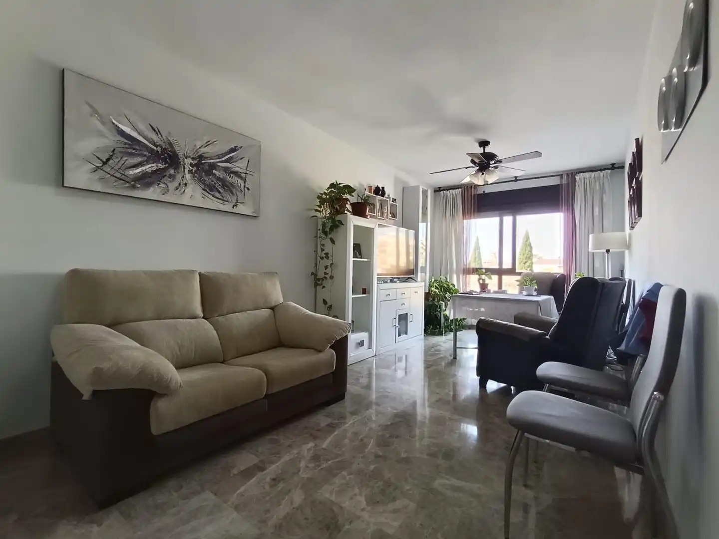Living room of Flat for sale in Córdoba  with Air Conditioner, Heating and Furnished