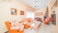 Living room of House or chalet for sale in Santa Cruz del Retamar  with Air Conditioner, Terrace and Storage room