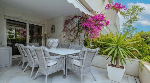 Foto 4 de Planta baja en venta en Puerto Banús, Marbella