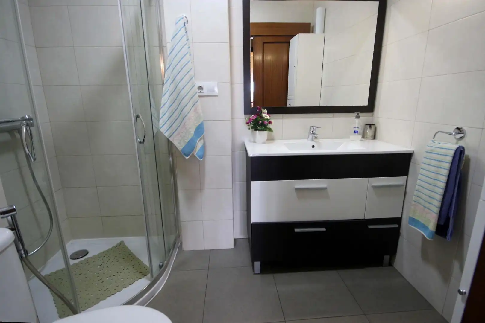Baño de Piso en venta en Badajoz con Aire acondicionado, Terraza y Amueblado