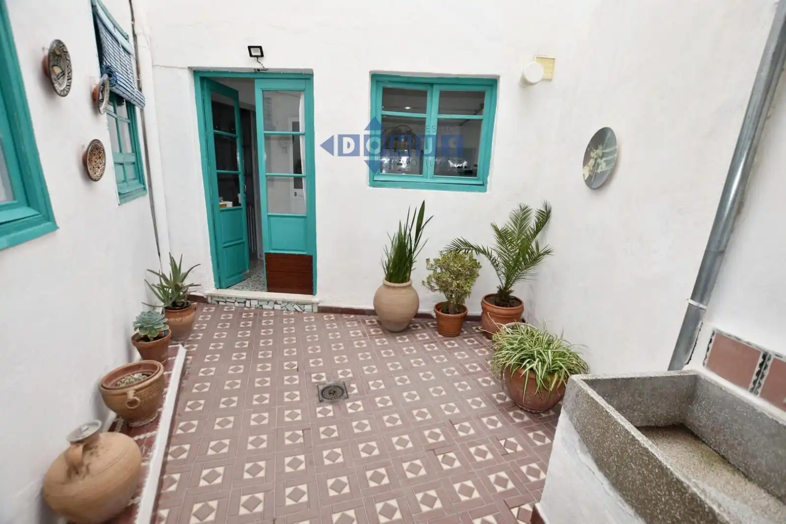 Vista exterior de Casa o xalet en venda en Ronda amb Terrassa i Traster