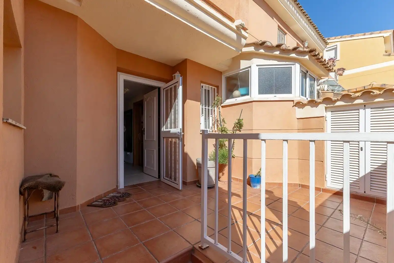 Casa adosada en venta en Moncada con Aire acondicionado, Calefacción y Terraza