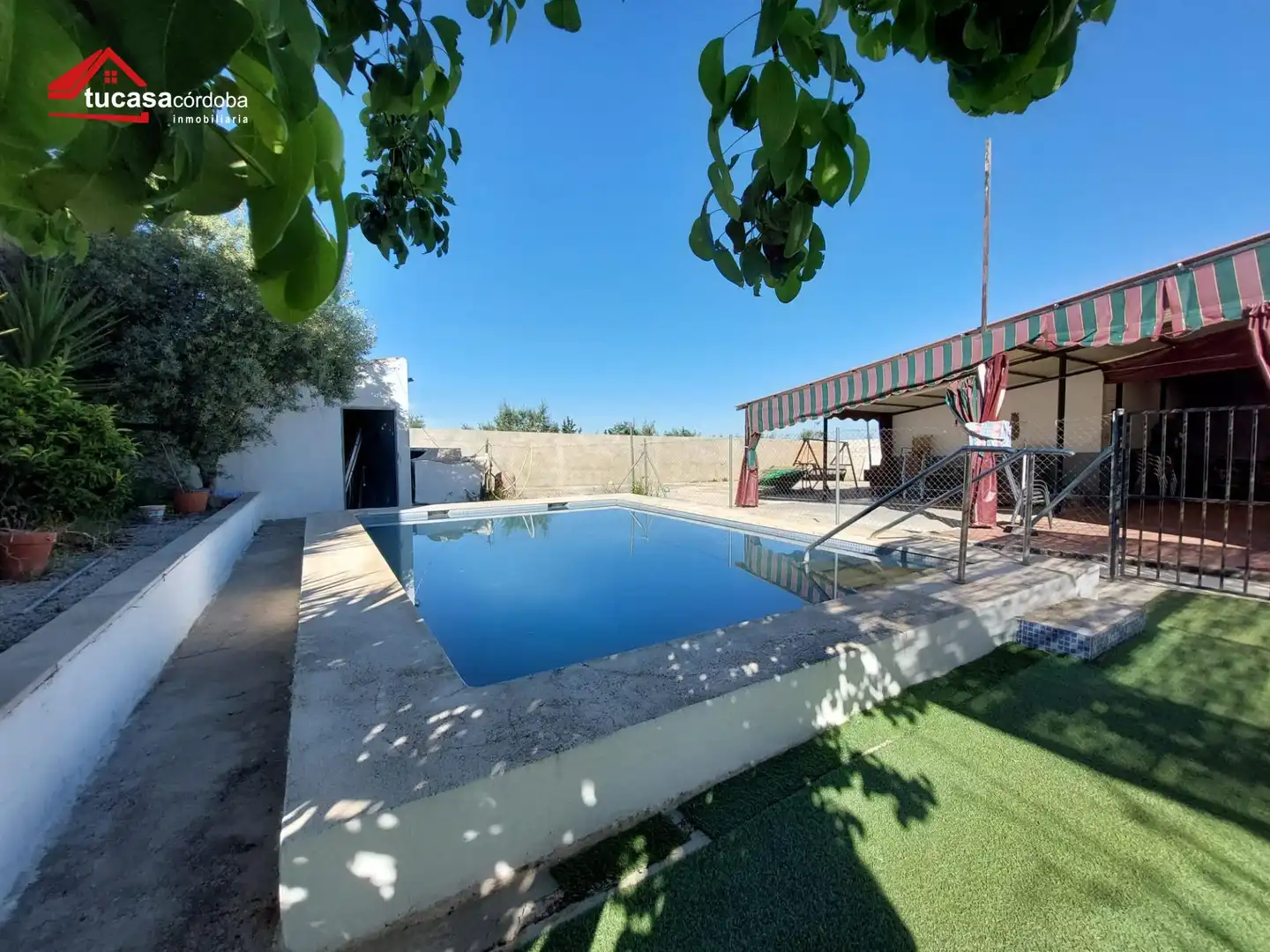 Piscina de Finca rústica en venda en Montemayor amb Traster, Piscina i Moblat
