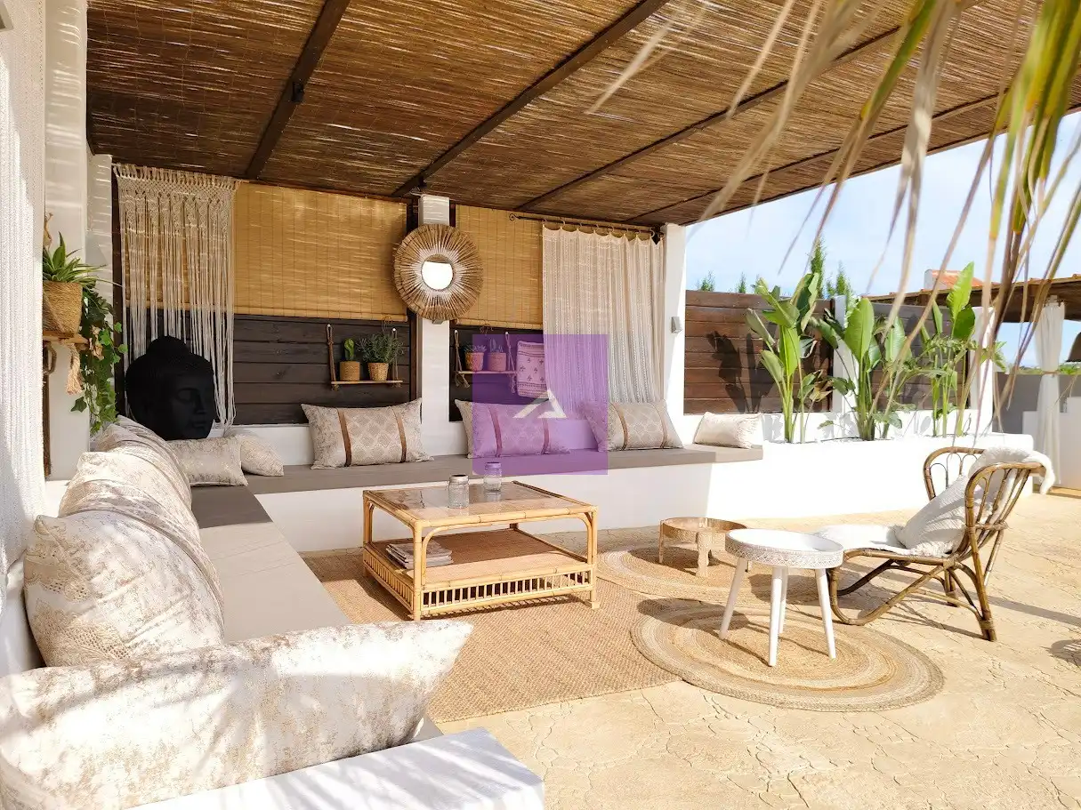 Villa avec piscine à vendre à Carrer de la Marjal, imagen 2