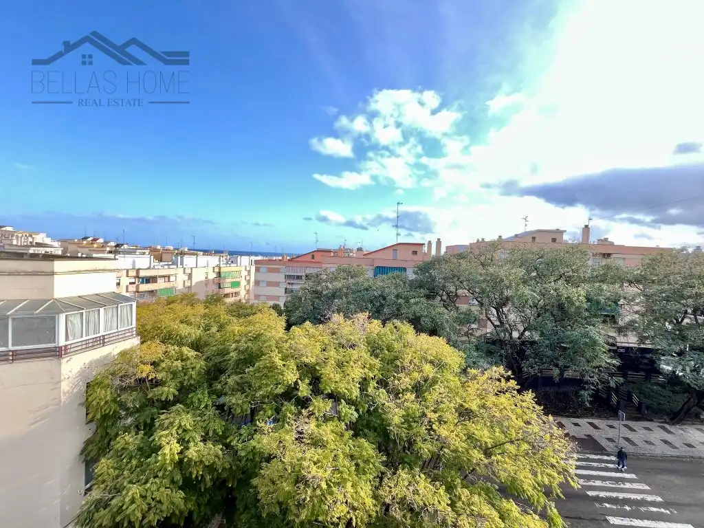 Pis amb ascensor en venda a Estepona Pueblo