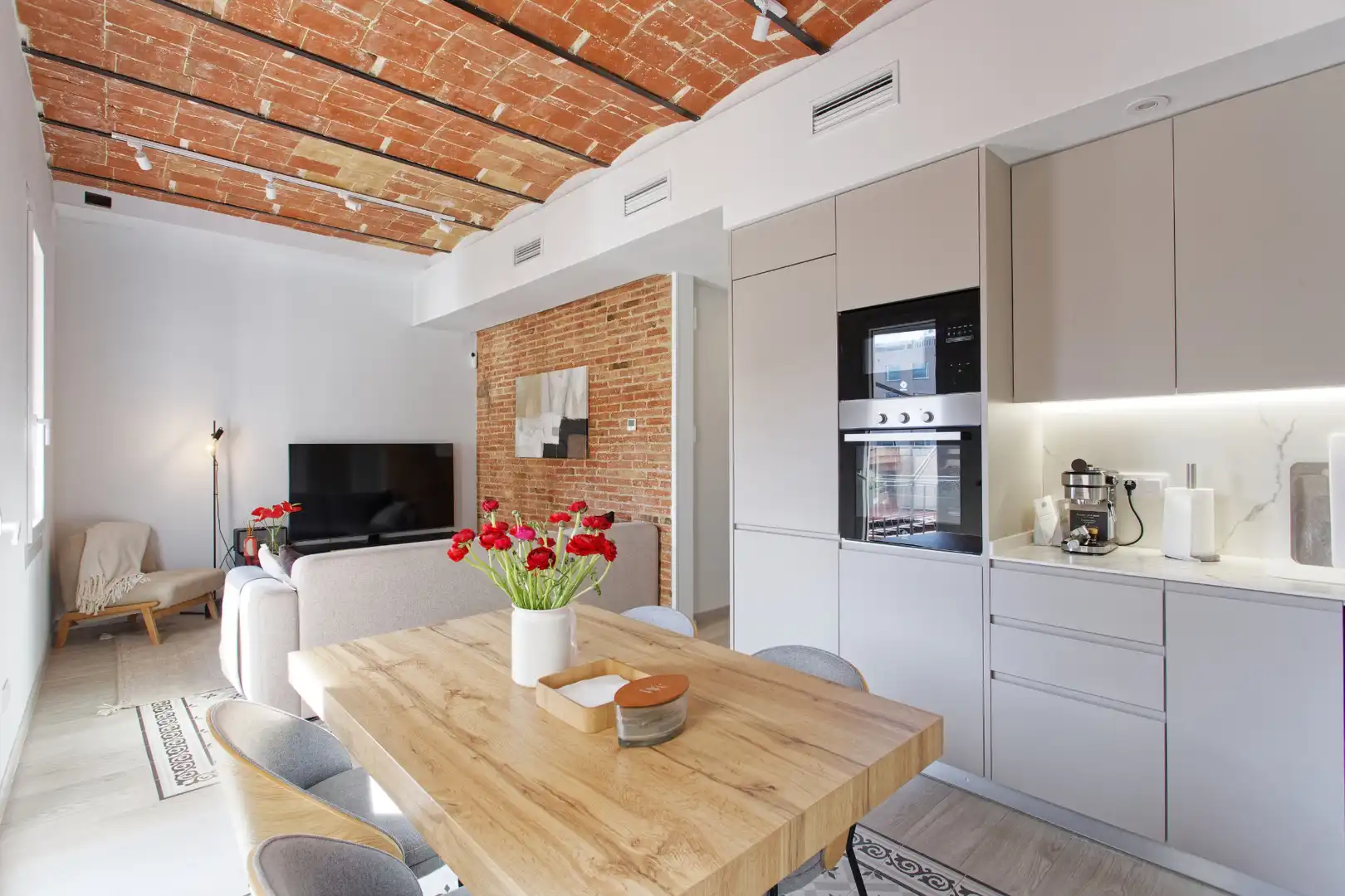 Piso en venta en Gran Via de les Corts Catalanes, Fort Pienc, Eixample