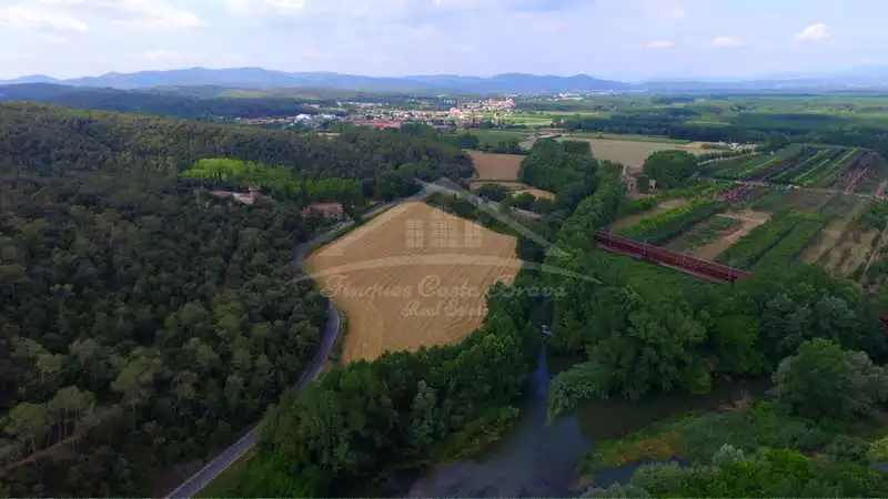 Country homes for sale in Flaçà  with Air Conditioner, Heating and Private garden