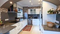 Kitchen of House or chalet for sale in Empuriabrava  with Air Conditioner, Heating and Private garden