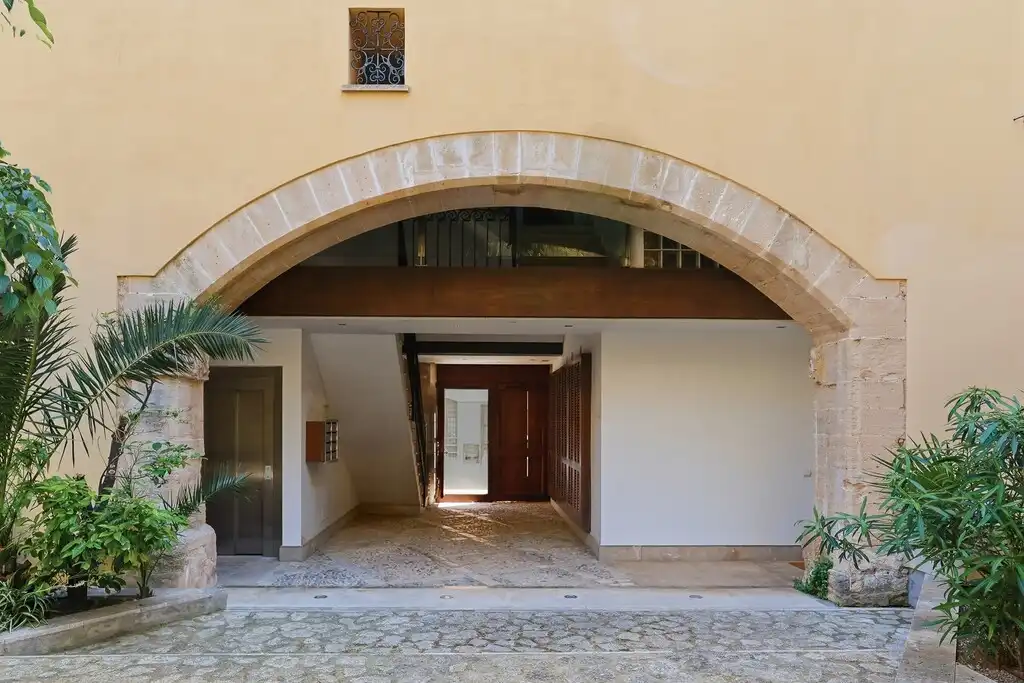 Erdgeschoss zum Verkauf in  Palma de Mallorca mit Klimaanlage, Heizung und Parkett