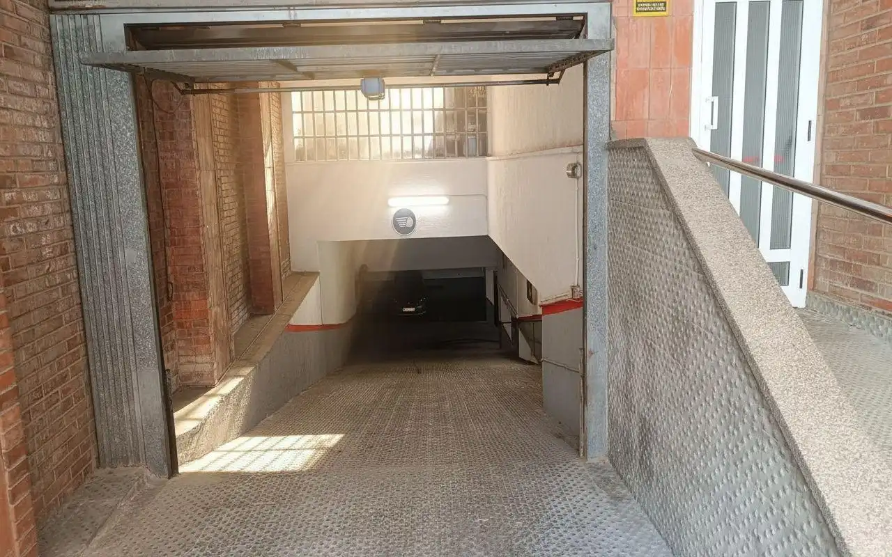 Aparcament de Garatge en venda en La Ràpita