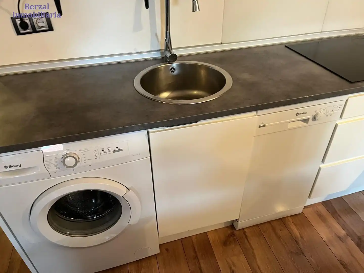 Kitchen of Flat for sale in  Logroño  with Heating