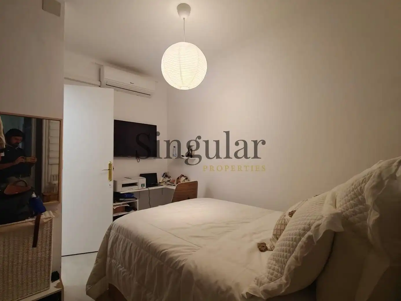 Habitación de Piso en venta en Barcelona con Aire acondicionado, Calefacción y Amueblado