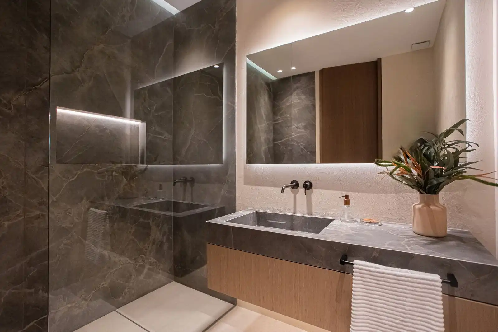 Villa mit Pool zum Verkauf in Urbanización Golf Río Real S/N, imagen 17