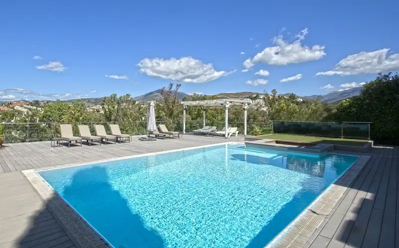 Detached house with pool for sale in Nueva Andalucía, imagen 19
