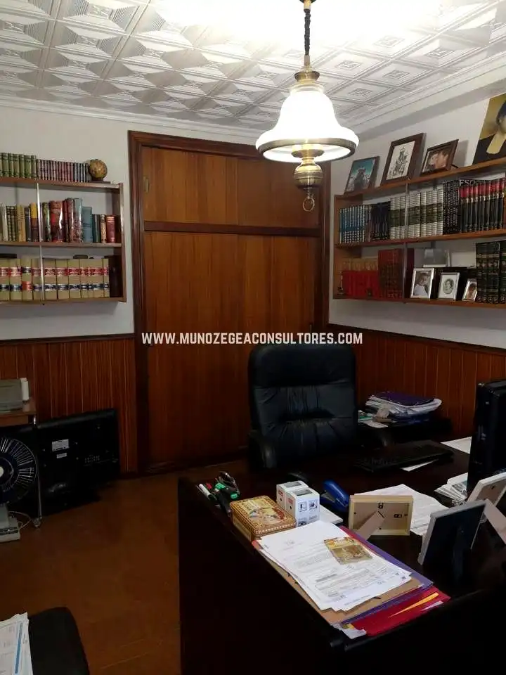 Piso en venta en Lucena con Trastero y Amueblado