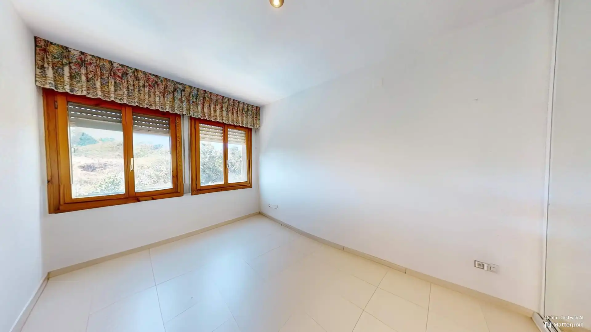 Habitación de Casa o chalet en venta en Zaragoza con Jardín privado, Terraza y Piscina