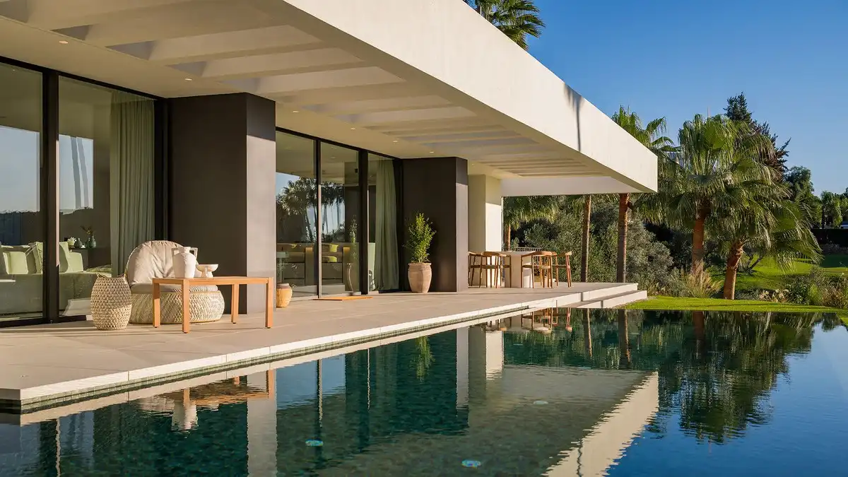 Villa mit Pool zum Verkauf in Nueva Andalucía, imagen 2