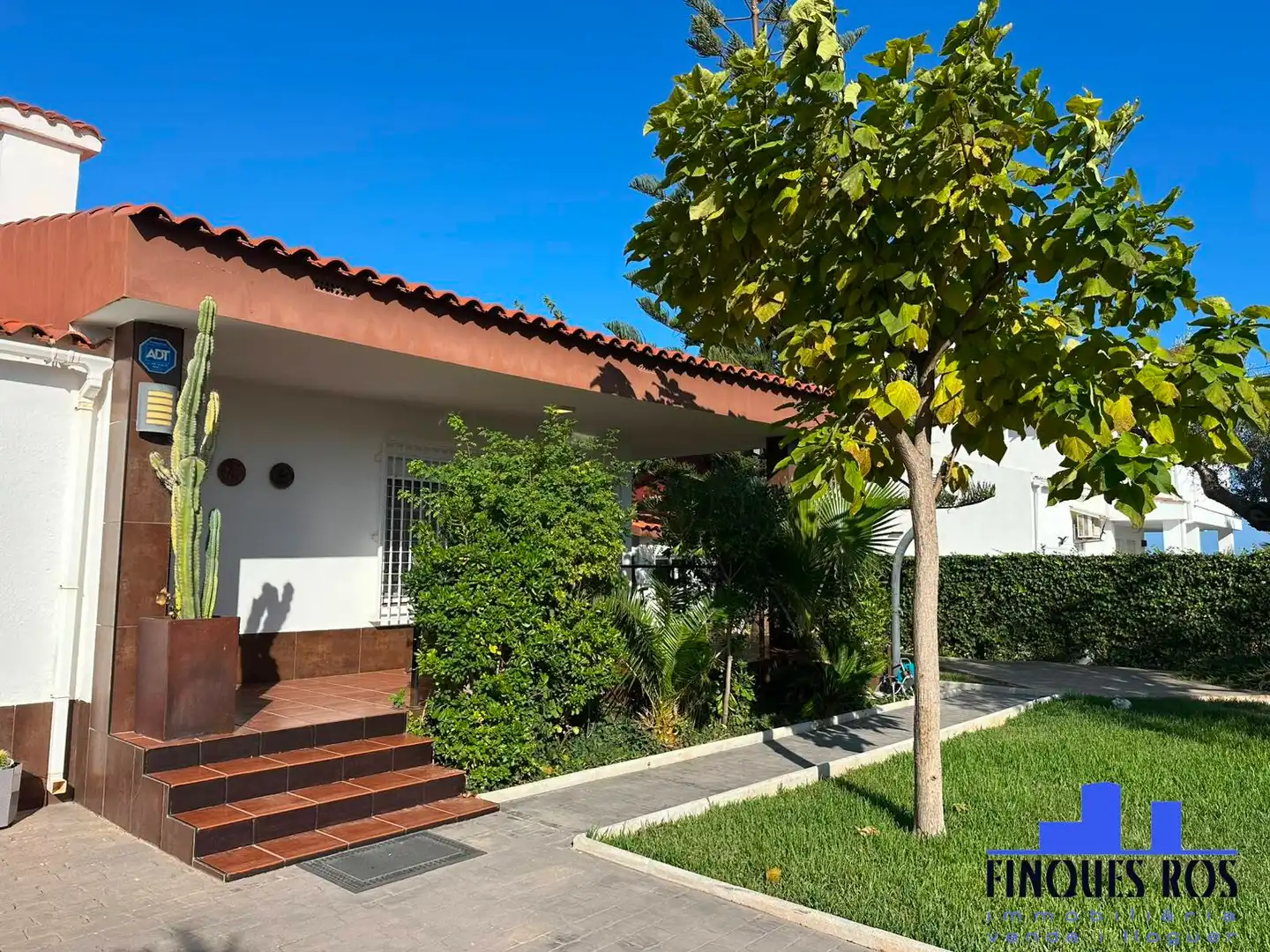Vista exterior de Piso en venta en Vinaròs con Aire acondicionado, Calefacción y Terraza